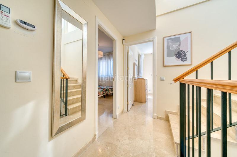 Foto 28ebd018-9542-41e4-baf5-e45e4327fb04. Semi detached house with parking pool in La Duquesa Manilva