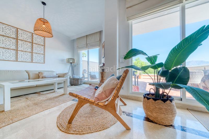 Foto efa6d1cf-9efc-4d58-95e6-f03d0438bf40. Semi detached house with parking pool in La Duquesa Manilva