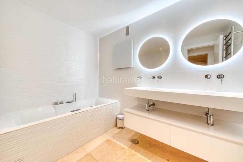 Foto d3b1faac-f8cf-4120-87b7-353a95db078b. Apartment with parking pool in Los Flamingos Benahavís