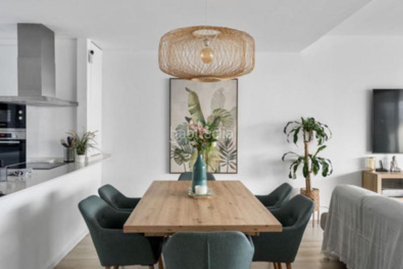 Foto 4a9851bf-0f98-4ccf-bba1-81bbf9450403. Casa adossada amb aparcament piscina a Cancelada Estepona