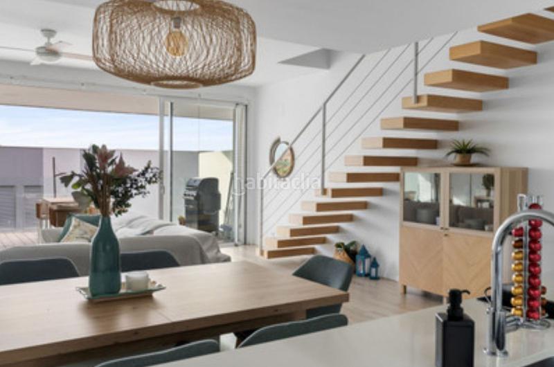 Foto acde65e4-b197-4d85-a77a-c860f248d897. Reihenhaus mit parking pool in Cancelada Estepona