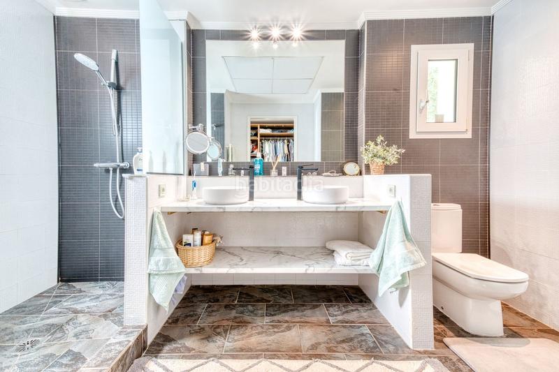 Foto 2c2a1868-e96e-4ec1-908e-5a5aa193e8f3. Chalet en campo de Mijas Mijas