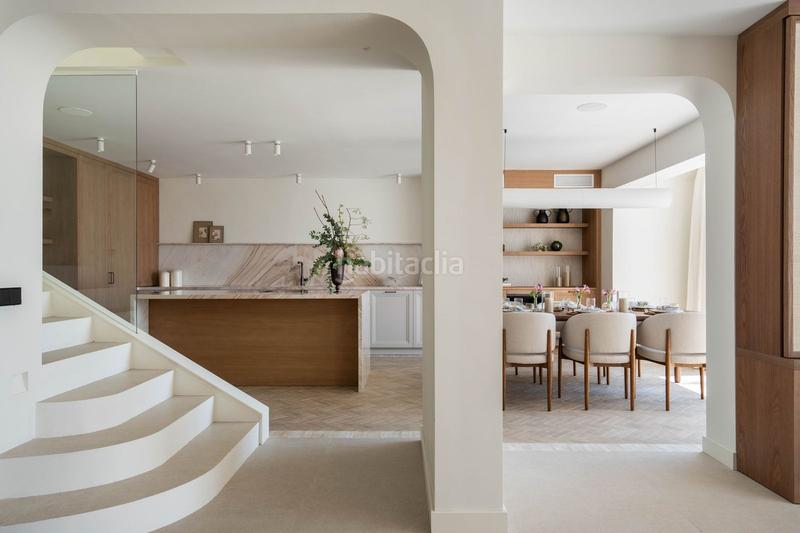 Foto 5435b353-20d1-4a91-9d4d-f74b4e7a1ddc. Casa a schiera con parcheggio piscina in Las Lomas de Río Verde Marbella