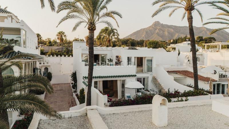 Foto fd821f49-b891-4115-9824-0aac514d8eab. Casa adosada en Las Lomas de Río Verde Marbella