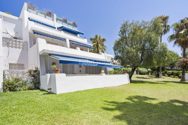 Foto 193ce872-85da-4b00-9ae6-f6941e6f9350. Ground floor with parking pool in Nueva Andalucía centro Marbella