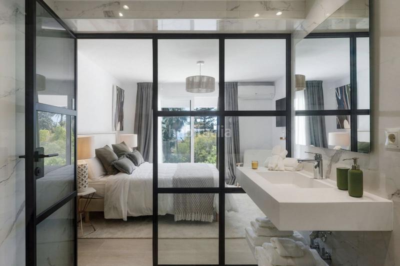 Foto 877309a7-b5b5-4d1e-a4ab-fff3ff23f1c9. Chalet en El Rosario - Ricmar Marbella