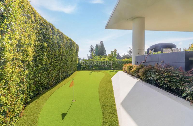 Foto add66216-3740-4aaa-b7b8-826159037d3c. Chalet en Nueva Andalucía centro Marbella