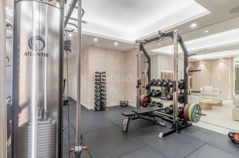 Foto 59664482-8152-46fc-bece-800b723e054f. Xalet amb aparcament piscina a Nueva Andalucía centro Marbella