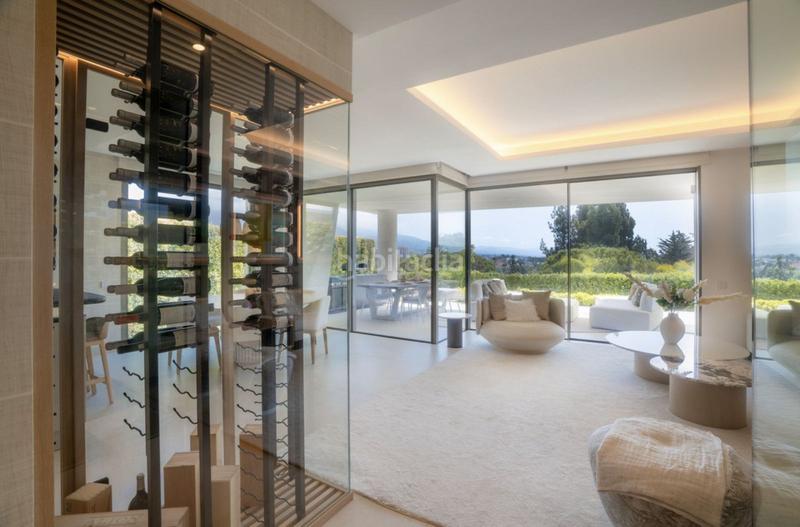 Foto 69b98258-7ce3-4113-972d-1f6ee9d36f4d. Xalet amb aparcament piscina a Nueva Andalucía centro Marbella