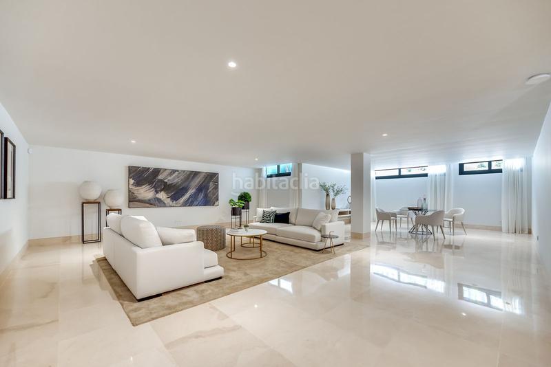 Foto d14f0ed3-60f7-493b-8d2a-44aada34088f. Chalet mit parking pool in La Carolina - Guadalpín Marbella