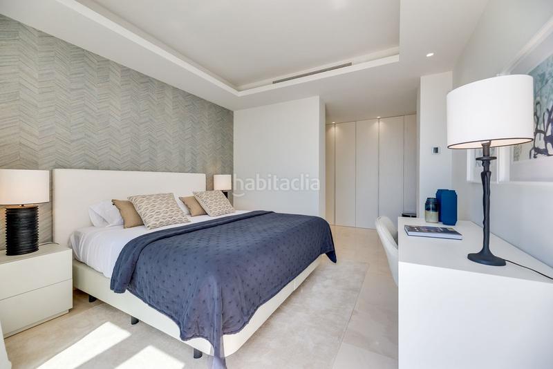 Foto e18d7216-3b93-4ed7-b983-1863e8afd684. Chalet mit parking pool in La Carolina - Guadalpín Marbella