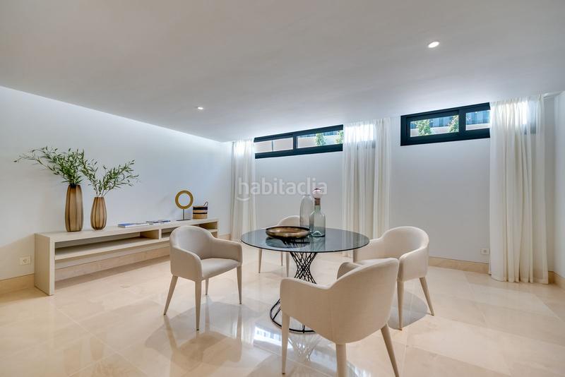 Foto bba1f59a-9df8-4ac8-99f2-6cdb3b2de608. Chalet avec parking piscine dans La Carolina - Guadalpín Marbella