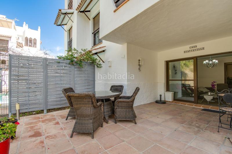 Foto 52af21e8-8d8e-412a-bd5e-7fb69b579577. Erdgeschoss mit parking pool in La Concha - Resina Golf Estepona