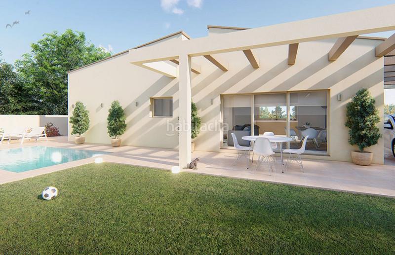 Foto bda6319a-aef8-4242-b972-5ba04183e8b5. Casa a schiera con parcheggio piscina in Coín