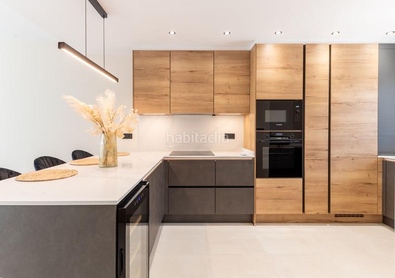 Foto d7100eb1-7e61-4f28-8d7a-9db816dd52ef. Casa adossada amb aparcament piscina a Nueva Atalaya Estepona