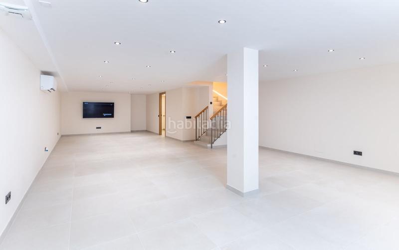 Foto cac0cf66-41b6-4ee8-bc57-17db613c7240. Semi detached house with parking pool in Nueva Atalaya Estepona