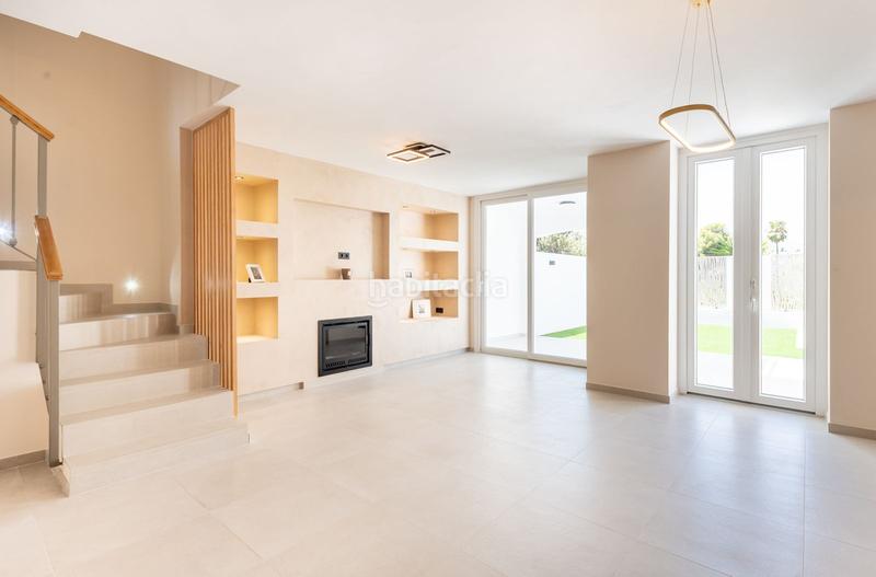 Foto f9c6299a-6bae-4bb0-8590-3df94744acfc. Semi detached house with parking pool in Nueva Atalaya Estepona