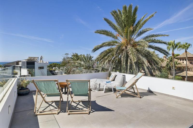 Foto dedec3bd-466d-42c4-b048-24df200597f4. Chalet con parcheggio piscina in Marbesa Marbella