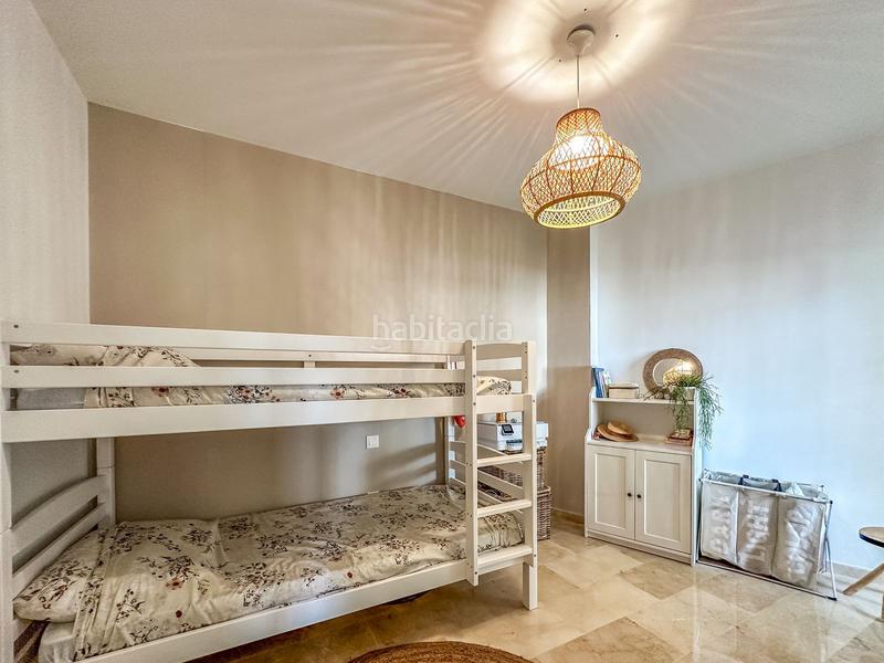 Foto a6afb72b-cdc5-4348-9801-7f1feb44f8c2. Ground floor with pool in Chullera Manilva