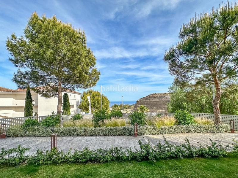 Foto fad620d4-d528-4a58-a13a-adb8d0238a99. Ground floor with pool in Chullera Manilva