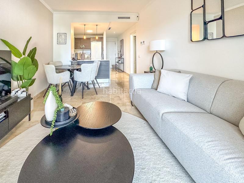 Foto f465fee3-8c5b-4ccd-b8b9-ebf671a54484. Rez-de-chaussée avec piscine dans Chullera Manilva