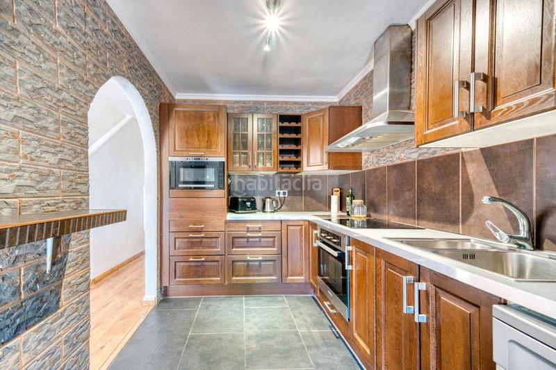 Foto 20fdd60d-0cc5-4b5d-b7d2-4b71ced7ec57. Reihenhaus mit parking pool in La Duquesa Manilva