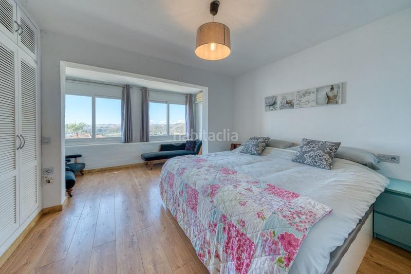 Foto 2d37d600-4d21-4f3d-956f-6576e43cbeb4. Semi detached house with parking pool in La Duquesa Manilva