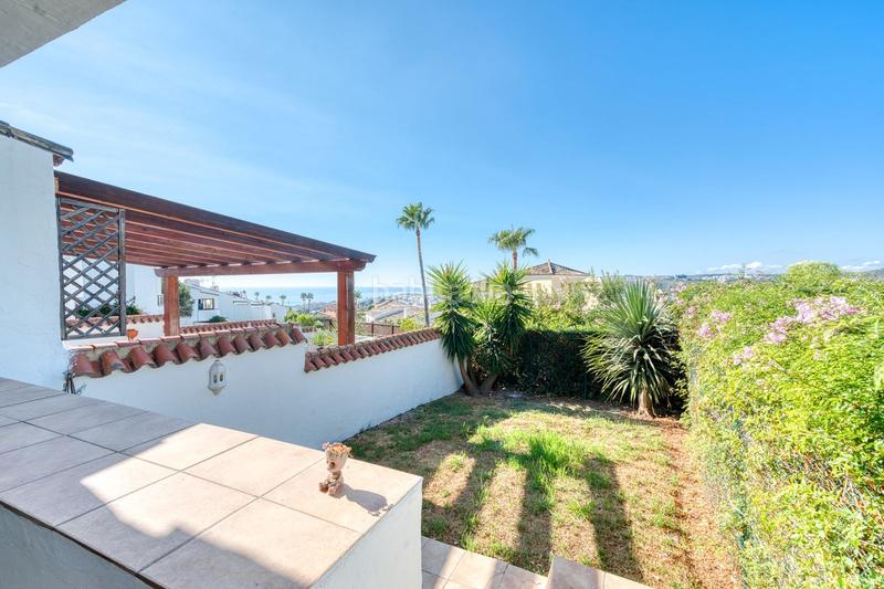 Foto a814fe36-b152-4885-adea-c62296d2b60e. Semi detached house with parking pool in La Duquesa Manilva