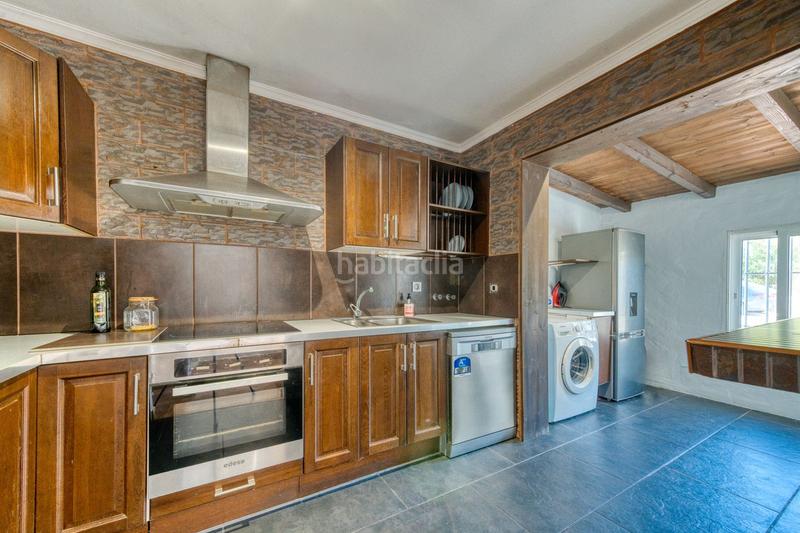 Foto cd6612e6-24f2-418c-bf0b-256bfe7459d6. Semi detached house with parking pool in La Duquesa Manilva