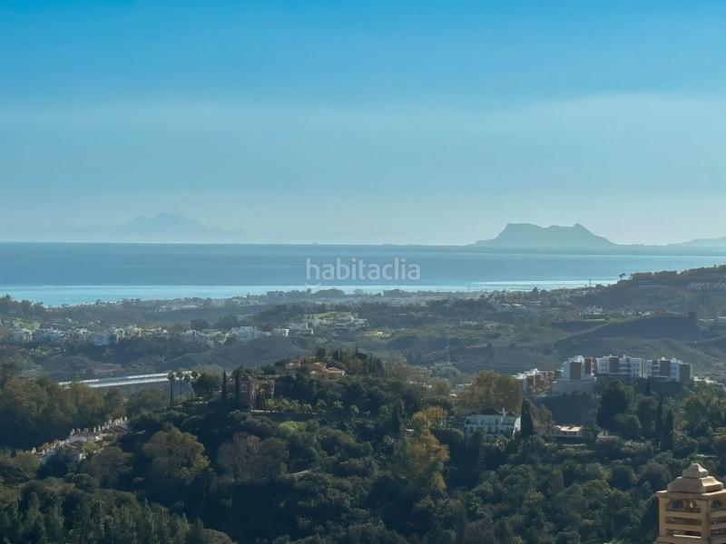 Foto 4fbc0f5f-5543-4b3f-baf8-44a9d93234cb. Casa adossada amb aparcament piscina a La Quinta Benahavís