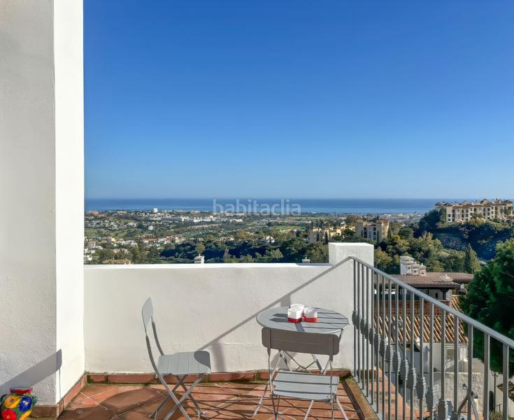 Foto f91dc72f-6b7f-4d7e-a6da-c8aa5152cb13. Maison jumelée avec parking piscine dans La Quinta Benahavís