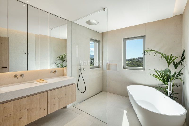 Foto 40cc7602-4947-4b82-ab10-a117002e82a6. Xalet amb aparcament piscina a La Quinta Benahavís