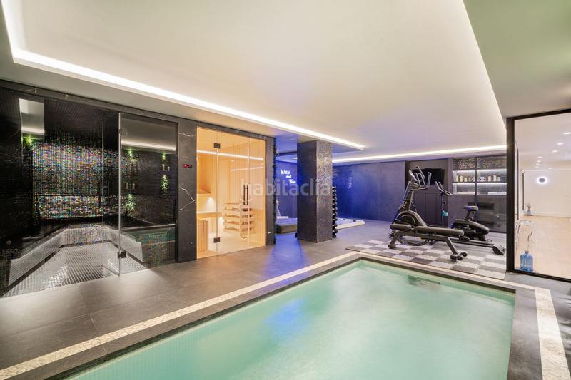 Foto a1a168c5-6fcc-4f76-a7f0-37c8d5e126f2. Chalet with parking pool in Los Naranjos Marbella