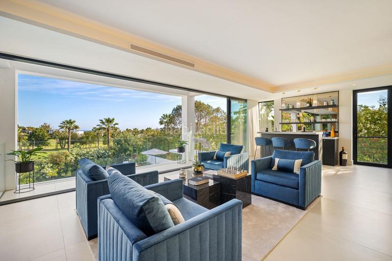 Foto c850e71f-8495-4da3-bb2c-8345abdd4c58. Chalet en Los Naranjos Marbella