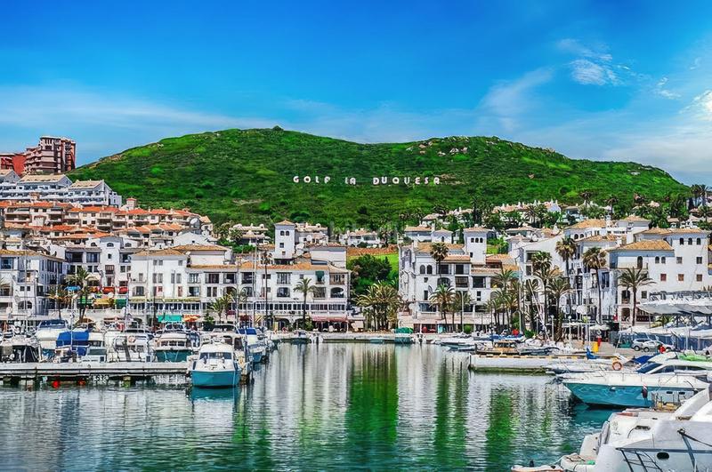 Foto 877fbe66-8270-4784-85db-a333faea9ba3. Dachwohnung mit parking pool in La Duquesa Manilva