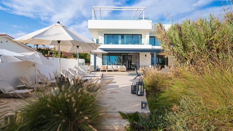 Foto 6e094053-55a2-48e4-8d2c-508d16873512. Chalet en Costabella Marbella