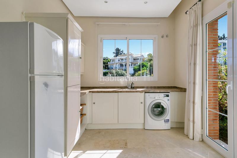 Foto 2b7624c3-c3f2-45cc-a883-ce3ce3915201. Chalet mit parking pool in La Cala Golf - Lagar Martell Mijas