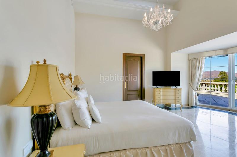 Foto e8dd9b19-56b8-4f0a-88f9-f4c797349e76. Chalet mit parking pool in La Cala Golf - Lagar Martell Mijas