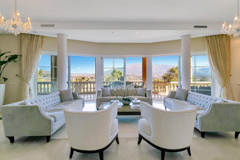 Foto 5e043523-32ef-4e78-99b5-6b0054164b21. Xalet amb aparcament piscina a La Cala Golf - Lagar Martell Mijas