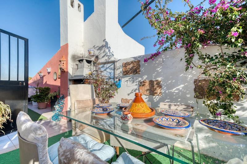 Foto f78af03a-b80c-4c15-8340-1a52a561117f. Casa adosada en Bel - Air Estepona