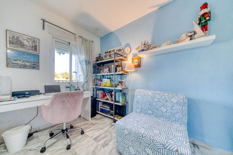 Foto b213f38b-9593-4918-a199-99fd13b5876c. Casa adossada amb piscina a Bel - Air Estepona