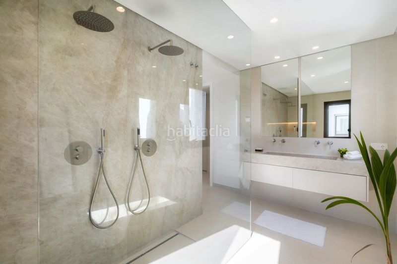 Foto c37ba516-3789-409b-bb77-967e83bf5dd6. Dúplex amb aparcament piscina a La Quinta Benahavís
