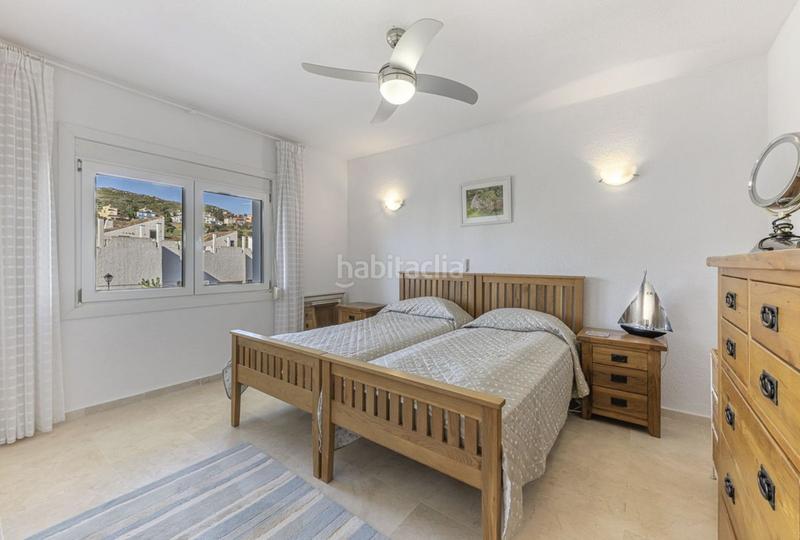 Foto 825bfb21-c6cb-4148-9a95-d4dd0c907ae9. Chalet mit pool in San Luis de Sabinillas Manilva