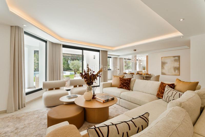 Foto f7e1adb1-15e4-4ae8-9137-9436049d5135. Chalet mit parking pool in La Carolina - Guadalpín Marbella