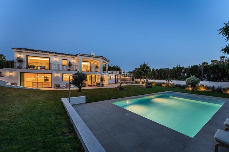 Foto 287fcd9b-2edd-4ff6-be41-b193de165af2. Xalet amb aparcament piscina a La Carolina - Guadalpín Marbella