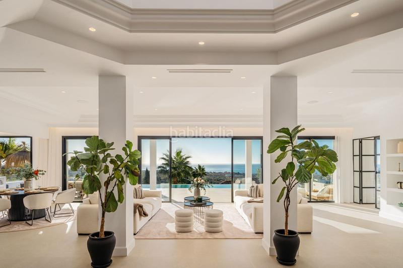 Foto 842c2620-6f38-48b9-a87d-d8f711262552. Chalet with parking pool in Los Flamingos Benahavís