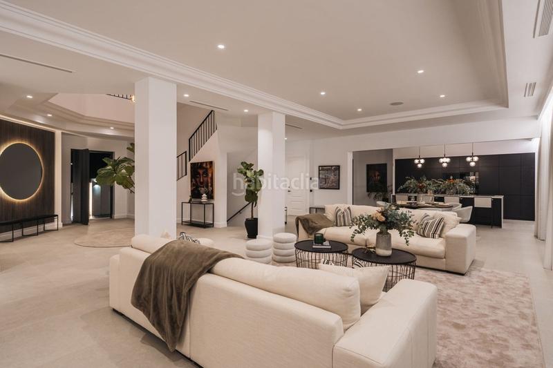 Foto 42b7956c-0488-49eb-ae8d-f0a5548872ea. Chalet con parcheggio piscina in Los Flamingos Benahavís