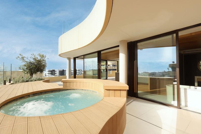 Foto 5f9c734f-3444-4777-8541-62ecd8c563fa. Appartement avec parking piscine dans El Higuerón Fuengirola