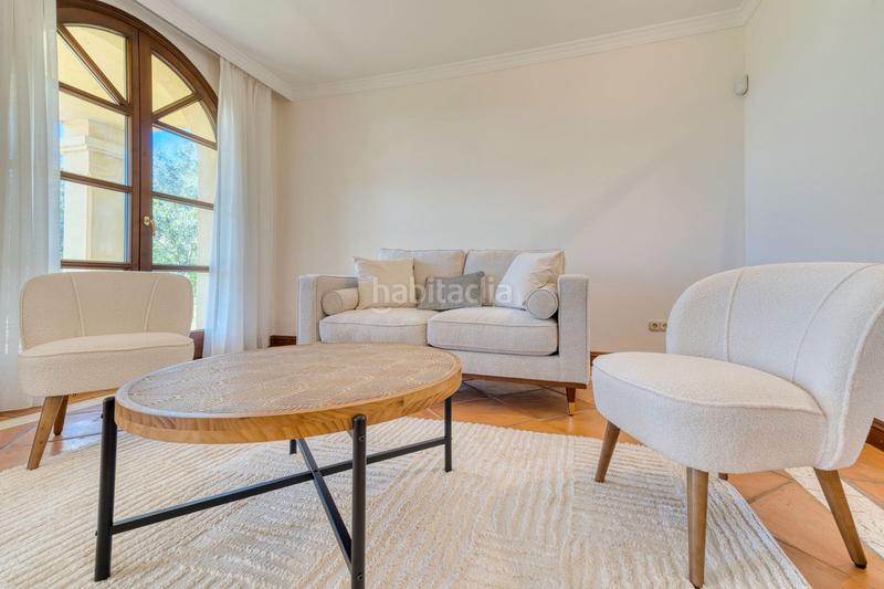 Foto ed5ab2dc-c7ce-4026-986d-e6511e592ea0. Lloguer xalet amb aparcament piscina a La Zagaleta Benahavís