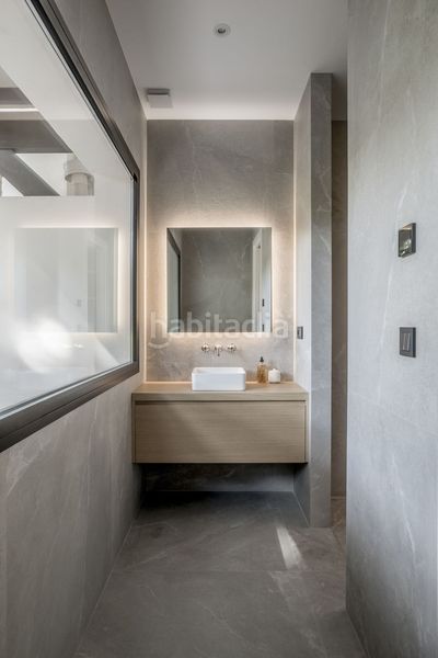 Foto 0b424a14-79d4-491f-b900-5ccb82bdb3b7. Planta baixa amb aparcament a Sierra Blanca Marbella